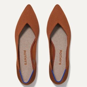 Rothy’s Brandy $149
“The Point” size 9